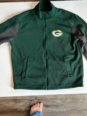 NFL Green Full-Zip Performance Jacket with Gray Accents